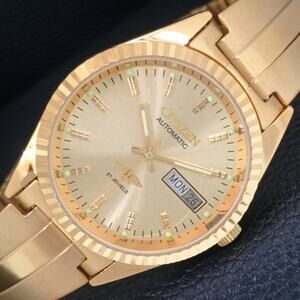 Vintage 1970 Citizen Automatic Mens Gold Watch W/daydate & Gold accents